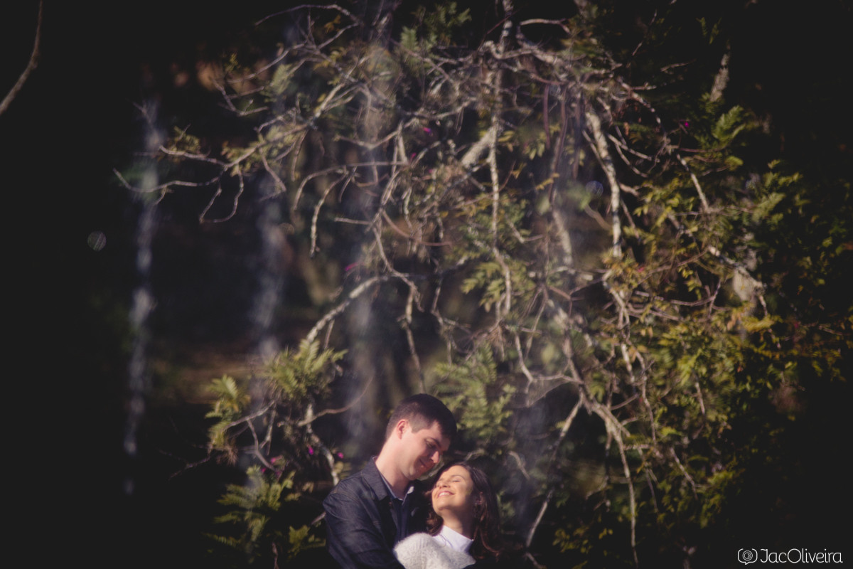 Juliana & Marcelo sob a árvore