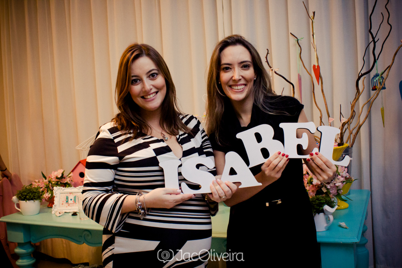 foto da mae e da tia no chá de bebê