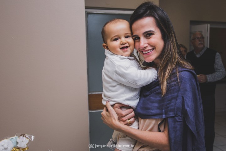 mãe linda e bebê