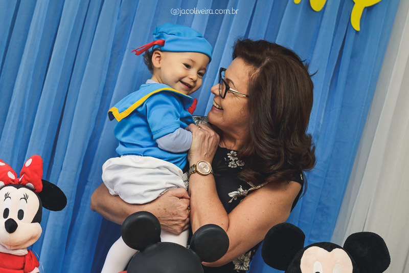 fotografo infantil porto alegre bebê de 1 ano com a vó