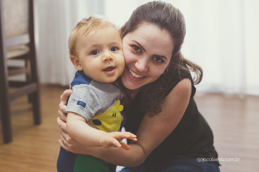 fotografo porto alegre acompanhamento bebê ensaio 9 meses heitor e mãe
