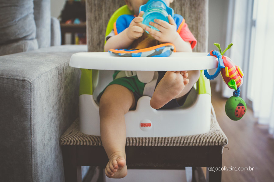 fotografo porto alegre acompanhamento bebê ensaio 9 meses heitor pezinhos