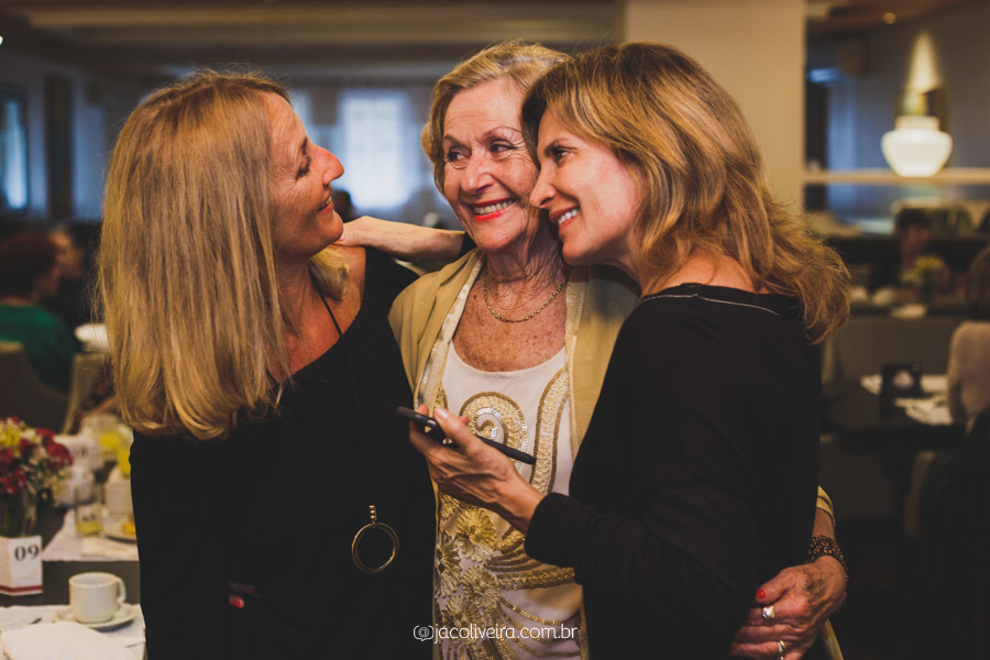 fotografia eventos aniversarios ana zelia 81 anos com amigas