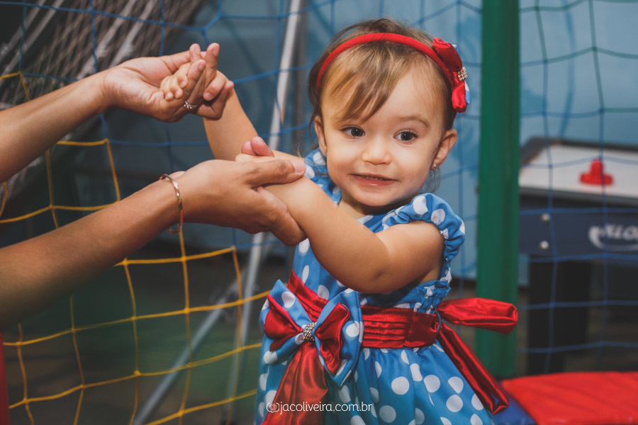 fotografo aniversário infantil porto alegre menina de galinha pintadinha
