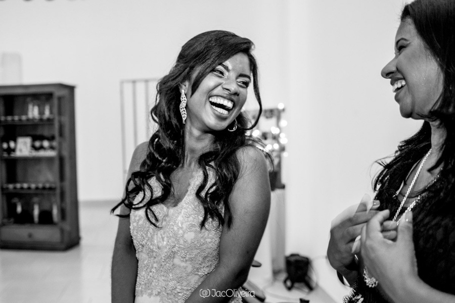 fotógrafa de formatura porto alegre fotos alegres e lindas sorriso da formanda