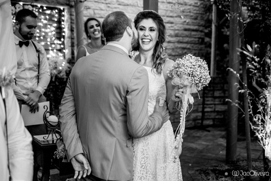 noivos se encontram no alta durante casamento de dia em canela rs