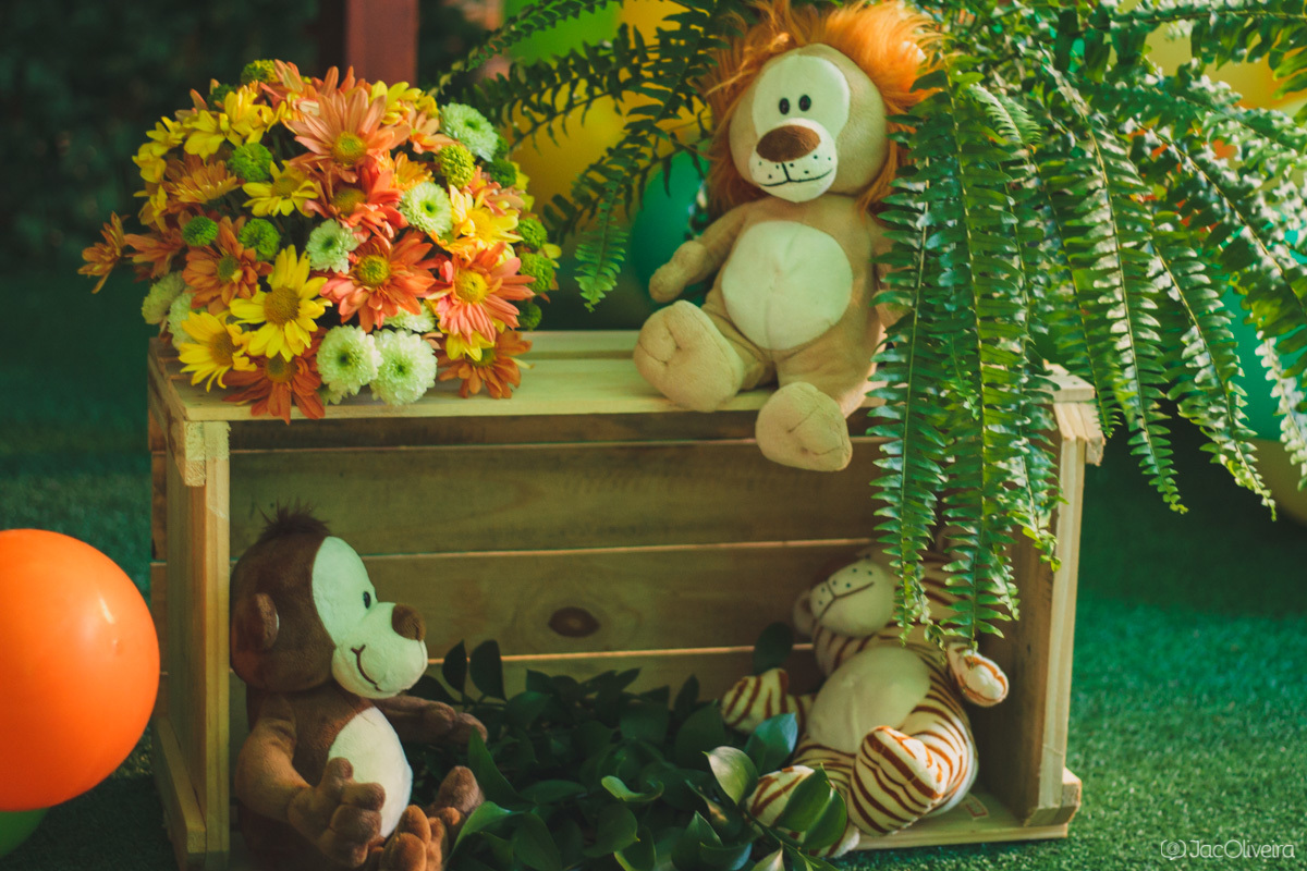 decoração infantil macacos e leão