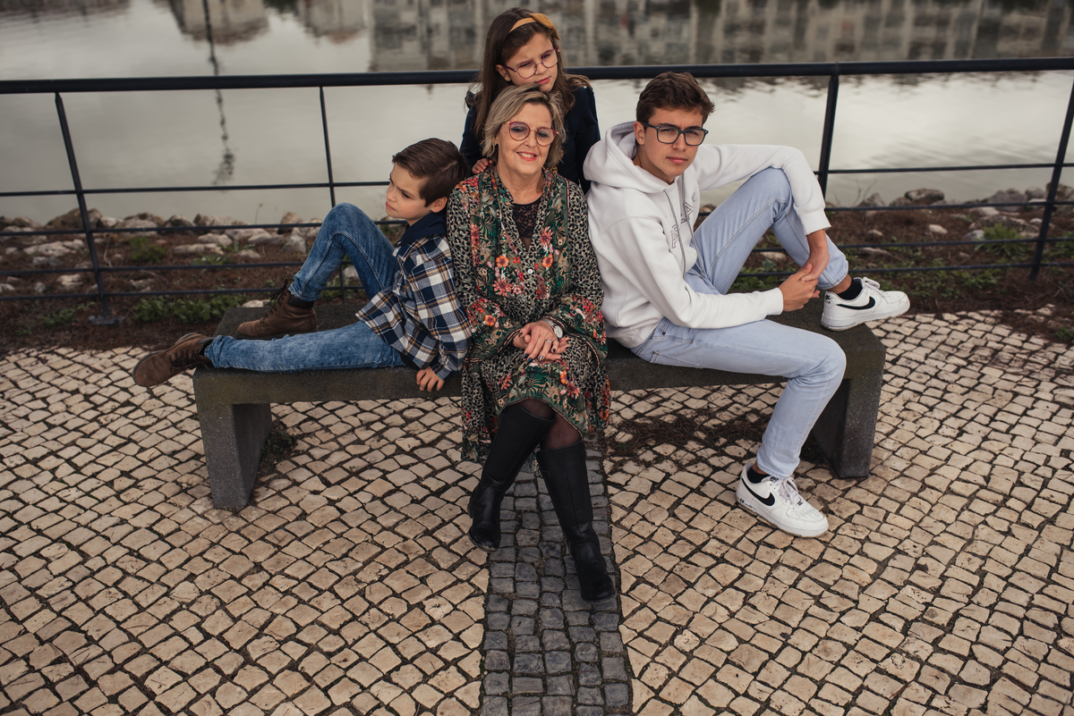 Avó Adelaide com os Netos