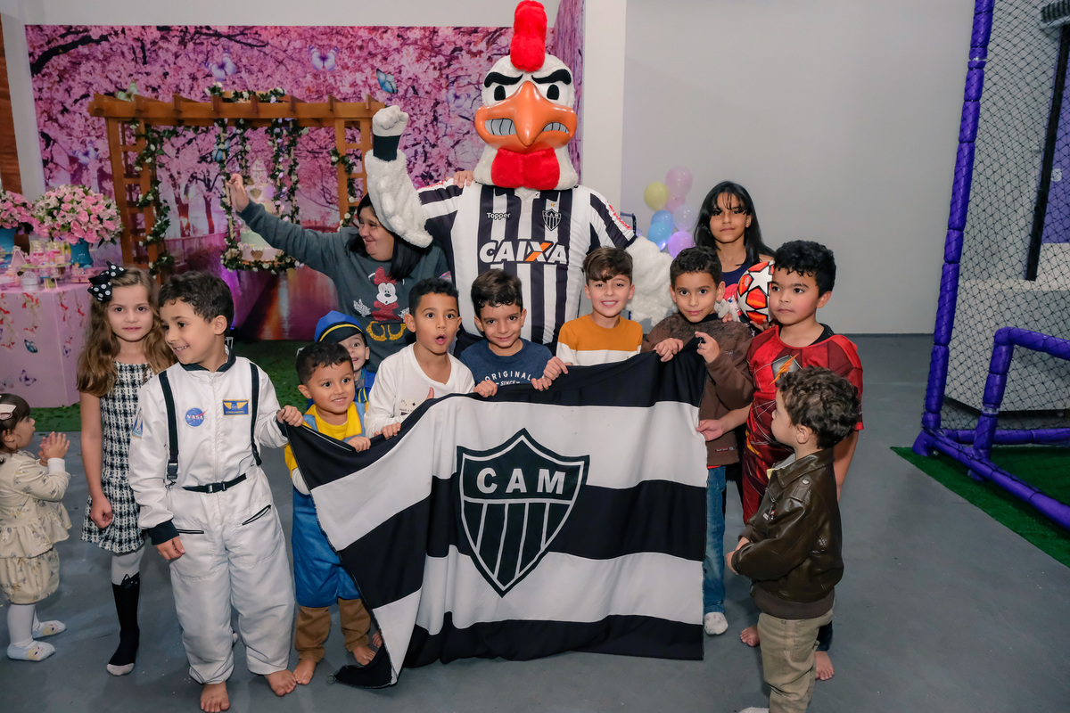 galo doido na festa