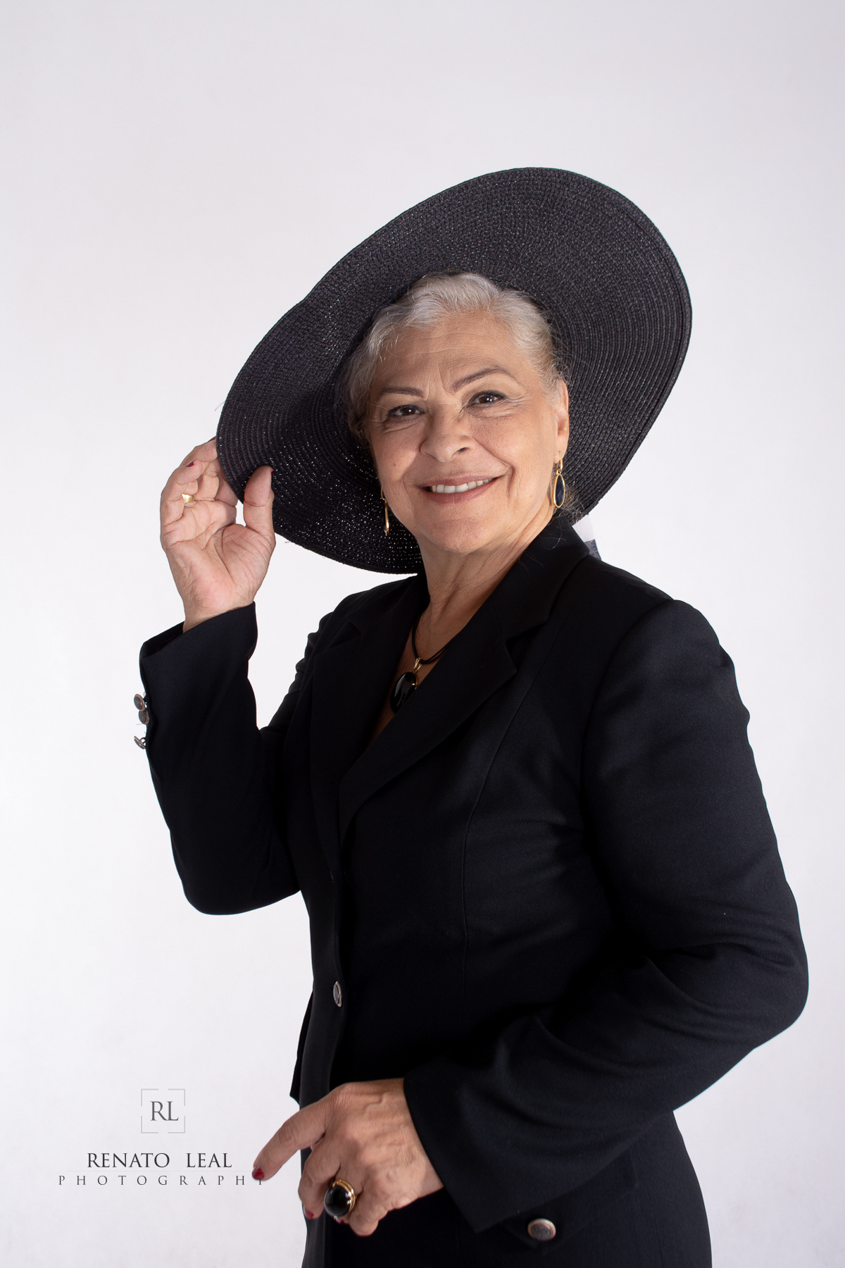 ator; book comercial, 