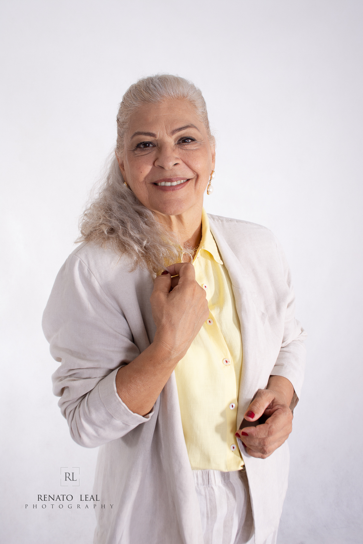 ator; book comercial, 