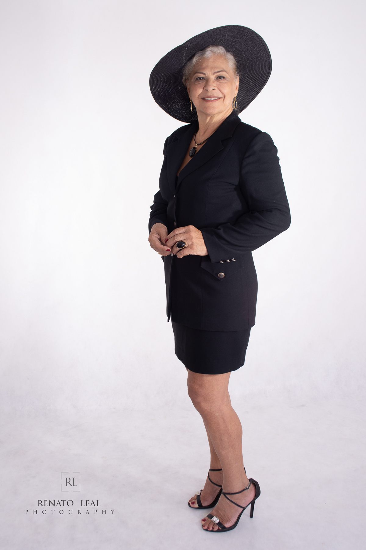 ator; book comercial, 