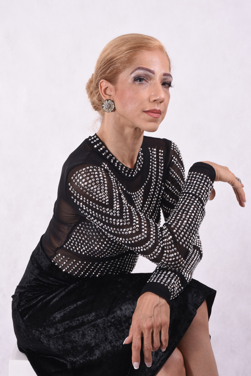 Artista, cantora, ensaio profissional