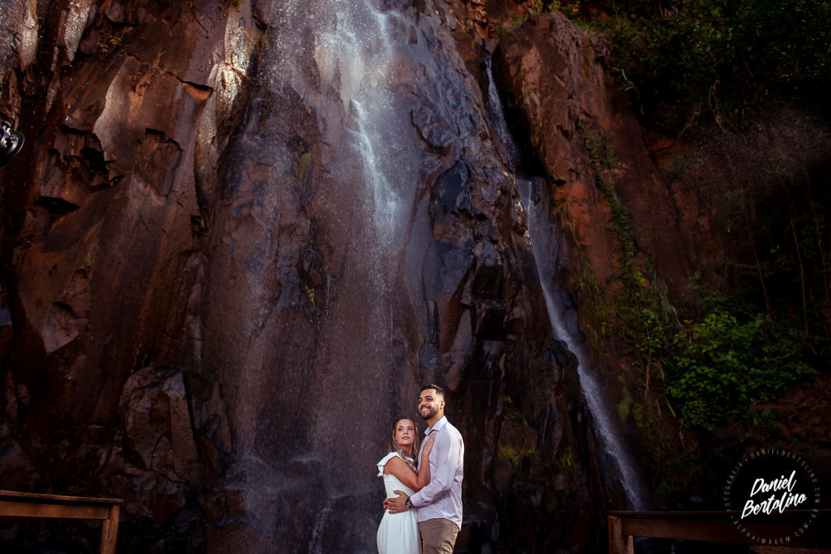 ensaio-pré-casamento-recanto-das-cachoeiras-brotas-macatuba-patricia-e-wesley