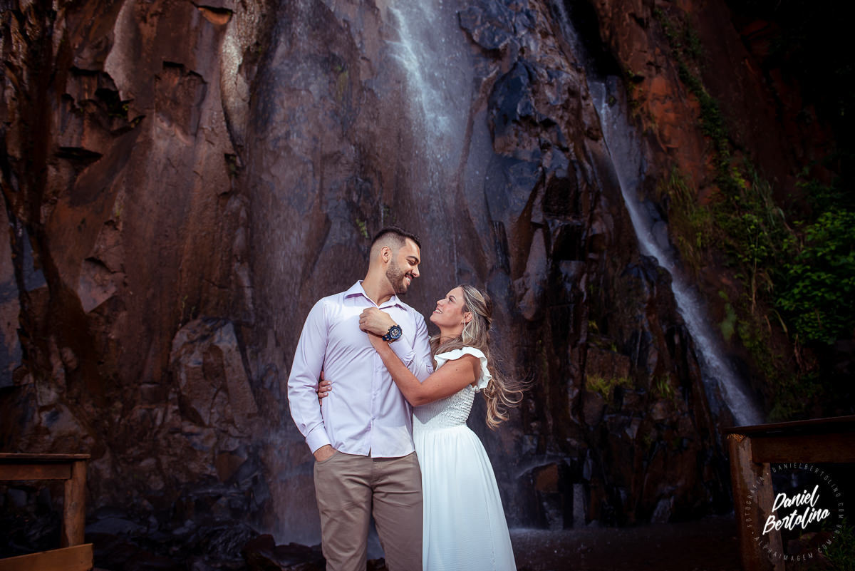 ensaio-pré-casamento-recanto-das-cachoeiras-brotas-macatuba-patricia-e-wesley