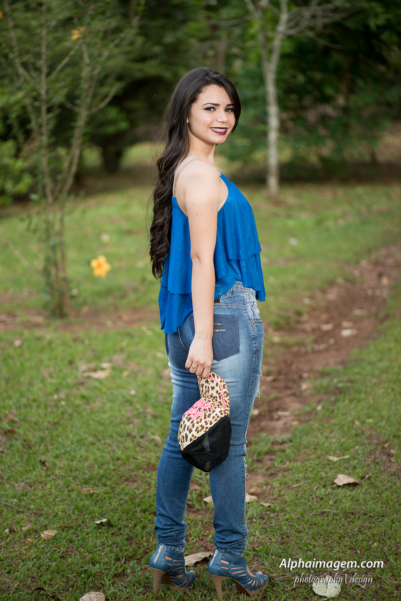 Ensaio Letícia Rayane realizado na cidade de Torrinha, SP.