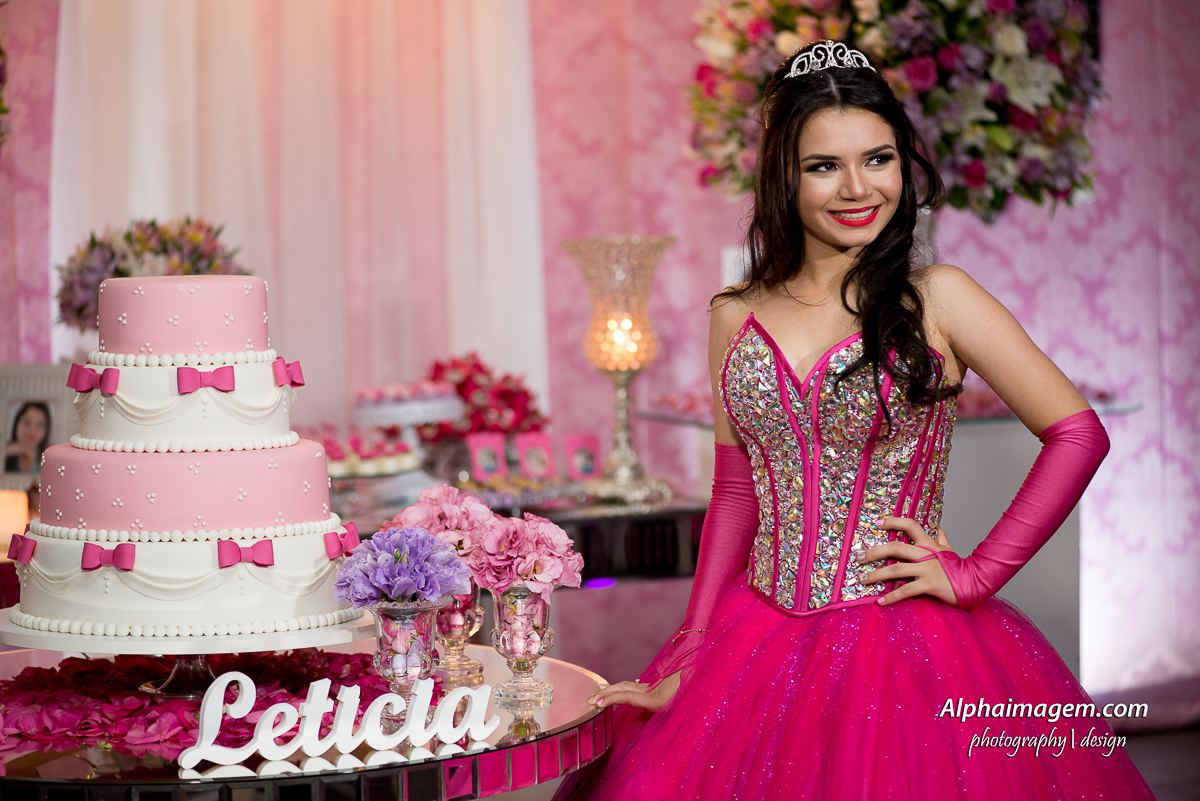 fotos-debutante-leticia=rayane-ponte-preta-barra-bonita-sp