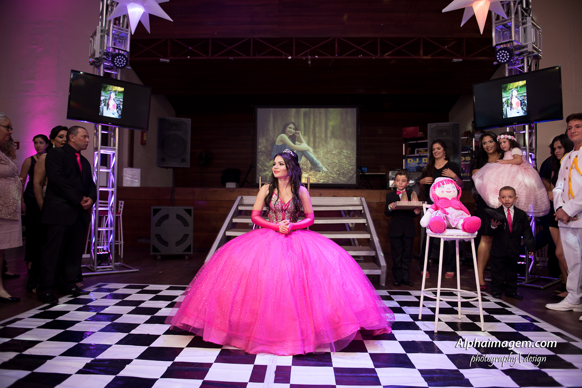 fotos-debutante-leticia=rayane-ponte-preta-barra-bonita-sp