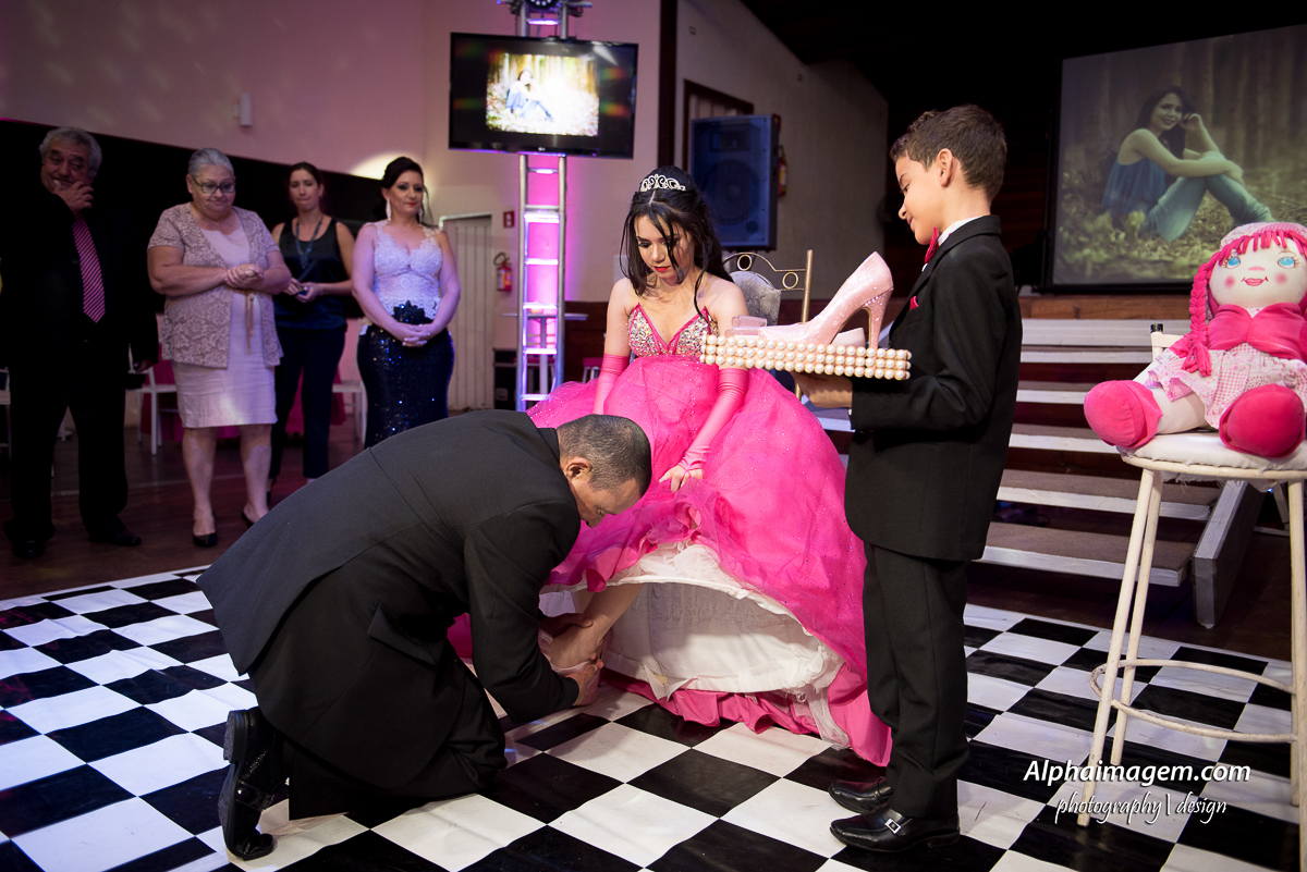 fotos-debutante-leticia=rayane-ponte-preta-barra-bonita-sp