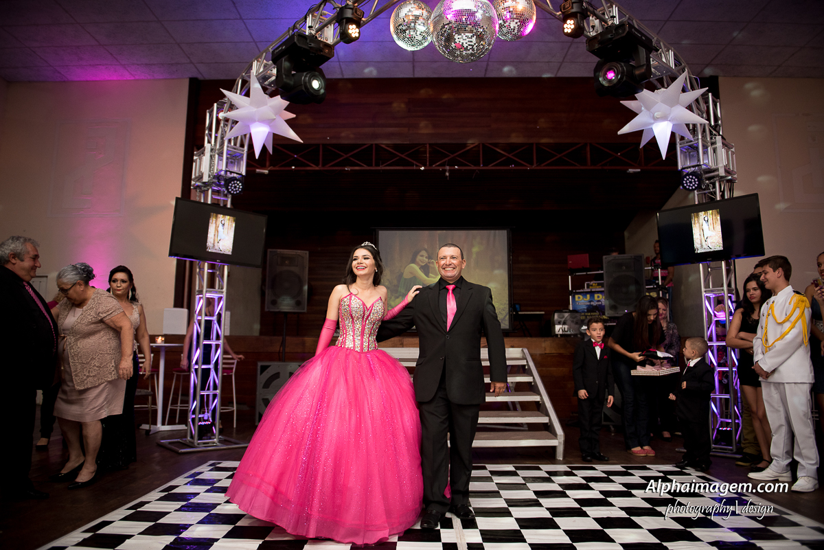 fotos-debutante-leticia=rayane-ponte-preta-barra-bonita-sp