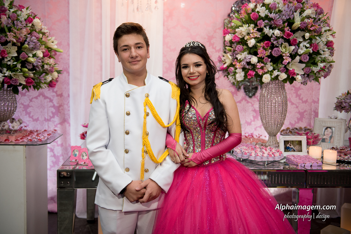 fotos-debutante-leticia=rayane-ponte-preta-barra-bonita-sp