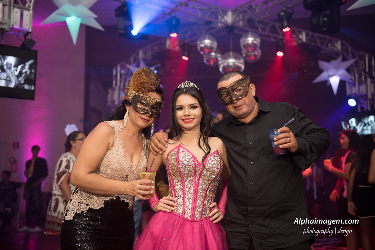 fotos-debutante-leticia=rayane-ponte-preta-barra-bonita-sp