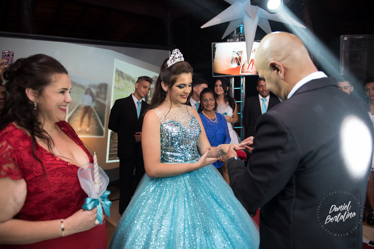 fotos-debutante-anaysa-goncalves-tuiuiu-igaracu-do-tiete
