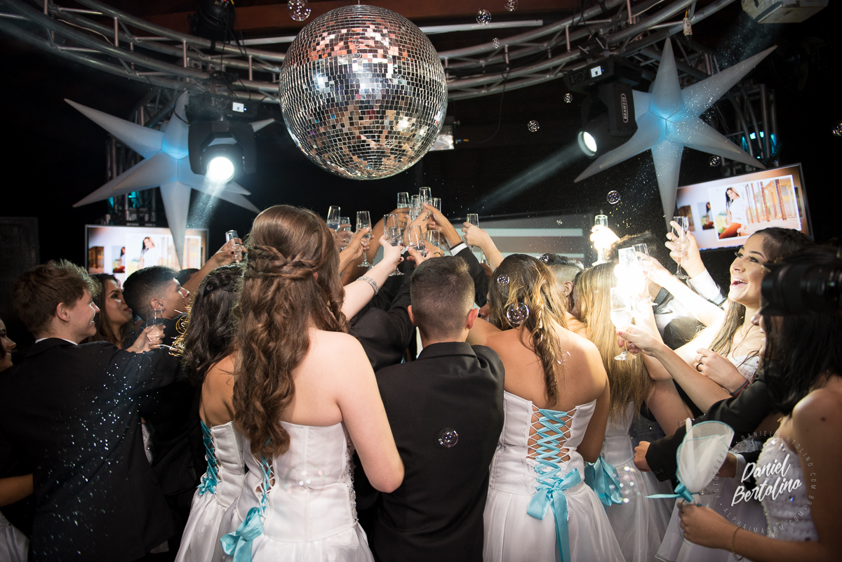 fotos-debutante-anaysa-goncalves-tuiuiu-igaracu-do-tiete