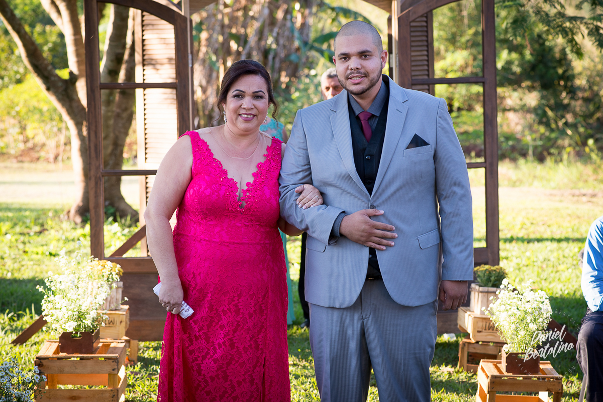 marcos-gabriel-pessoa-da-silva-e-debora-gomes-de-sousa-casamento-tuiuiu-barra-bonita