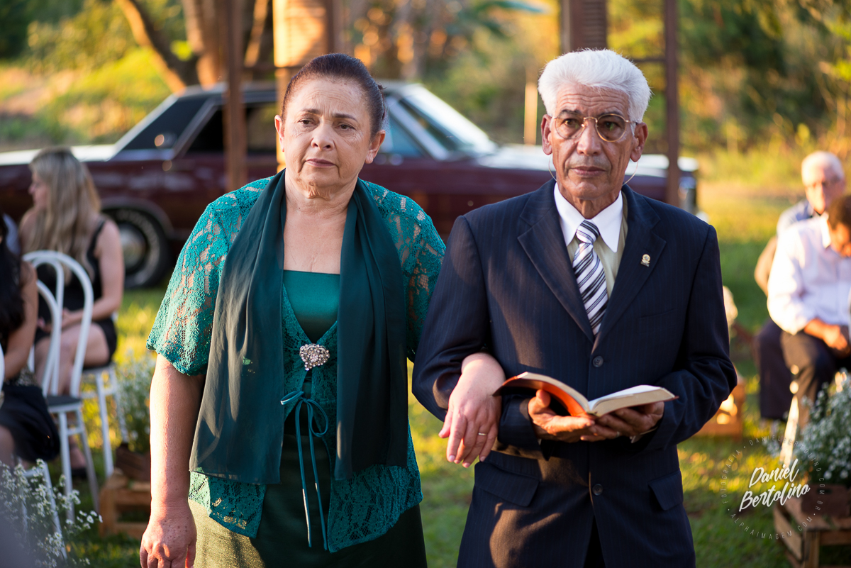 marcos-gabriel-pessoa-da-silva-e-debora-gomes-de-sousa-casamento-tuiuiu-barra-bonita