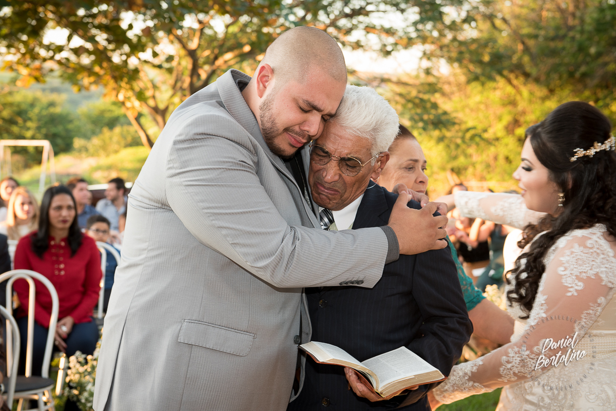 marcos-gabriel-pessoa-da-silva-e-debora-gomes-de-sousa-casamento-tuiuiu-barra-bonita