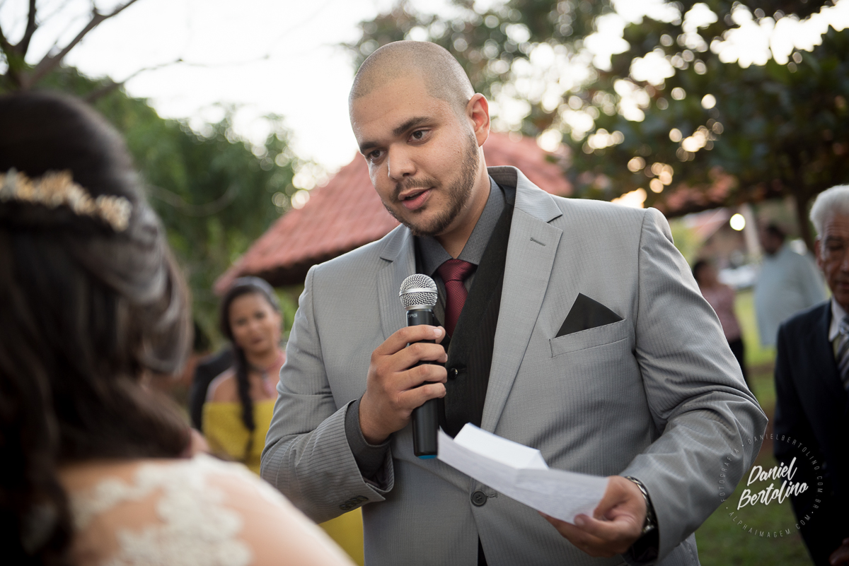 marcos-gabriel-pessoa-da-silva-e-debora-gomes-de-sousa-casamento-tuiuiu-barra-bonita