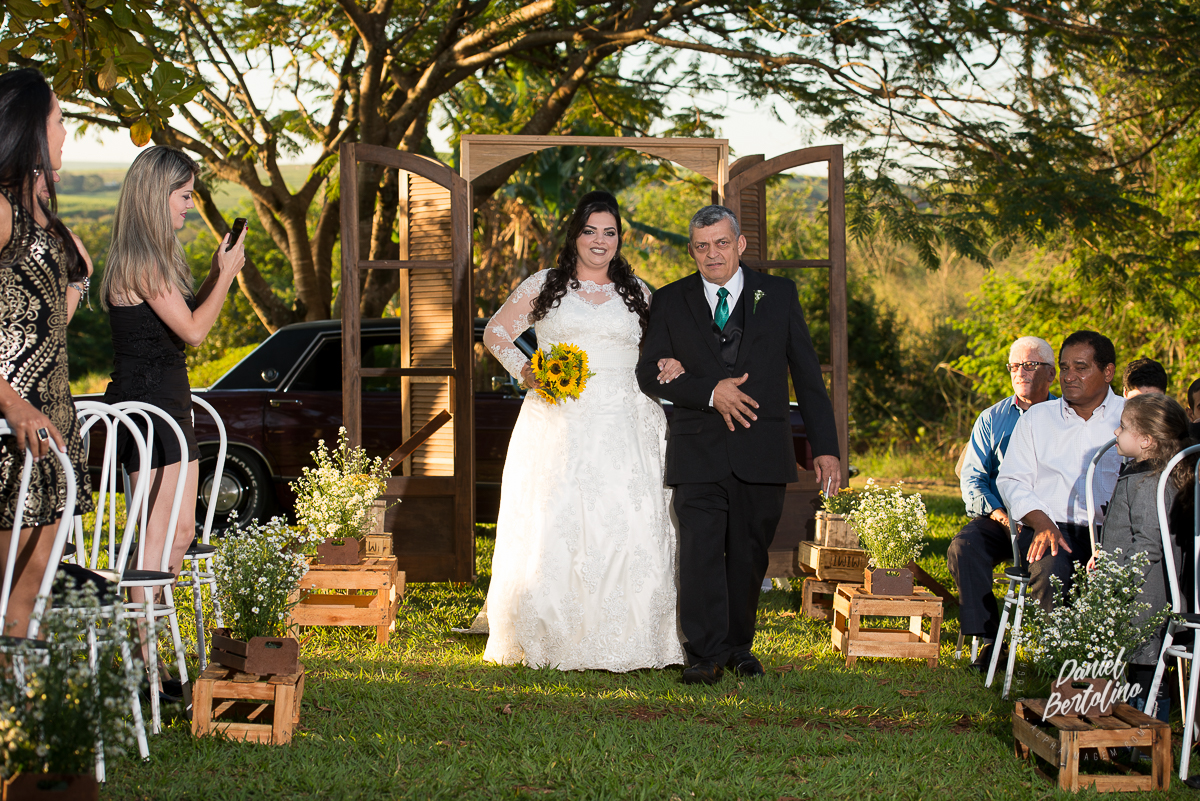 marcos-gabriel-pessoa-da-silva-e-debora-gomes-de-sousa-casamento-tuiuiu-barra-bonita