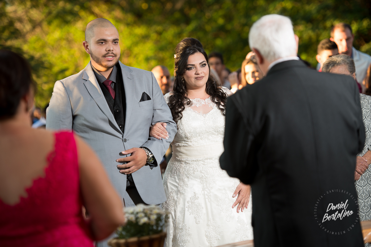 marcos-gabriel-pessoa-da-silva-e-debora-gomes-de-sousa-casamento-tuiuiu-barra-bonita