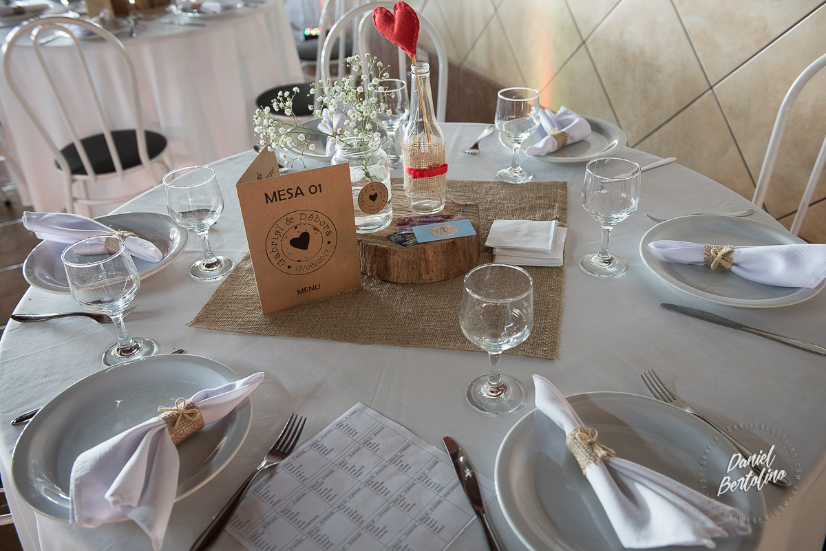 marcos-gabriel-pessoa-da-silva-e-debora-gomes-de-sousa-casamento-tuiuiu-barra-bonita