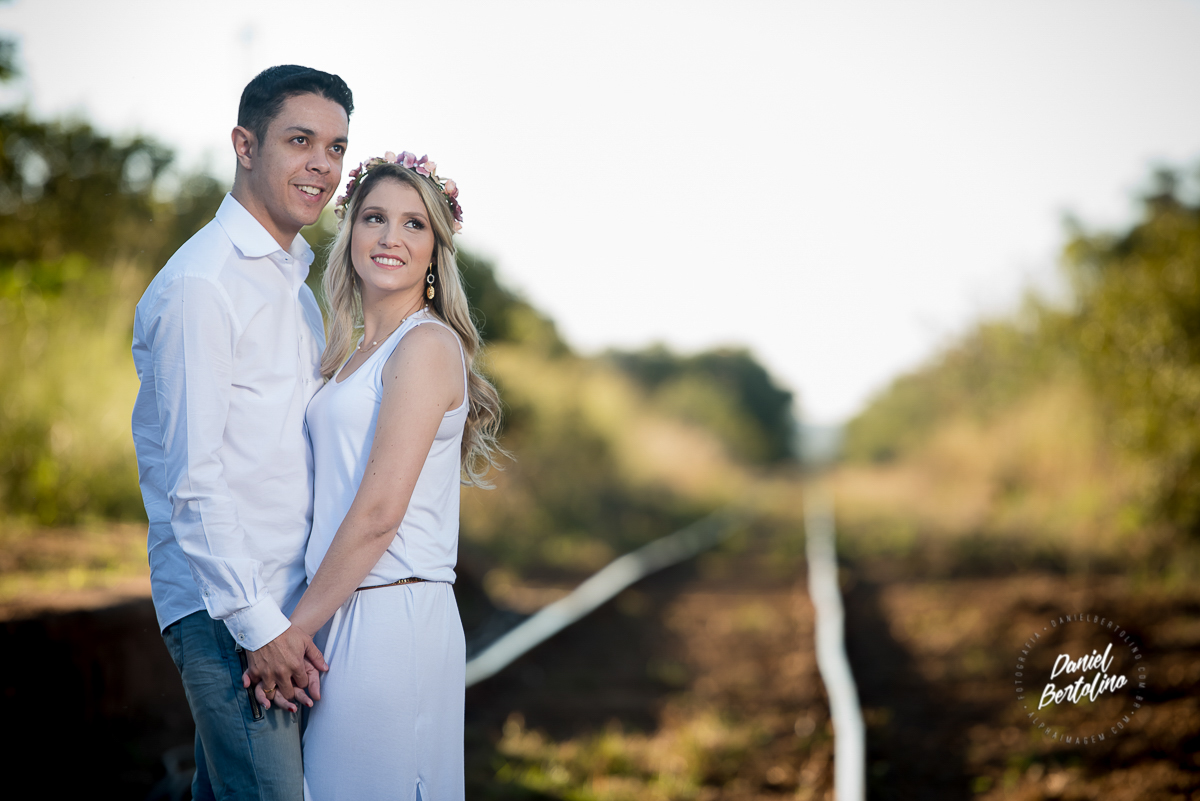 ensaio-fotográfico-pré-casamento-dani-diego-em-brotas