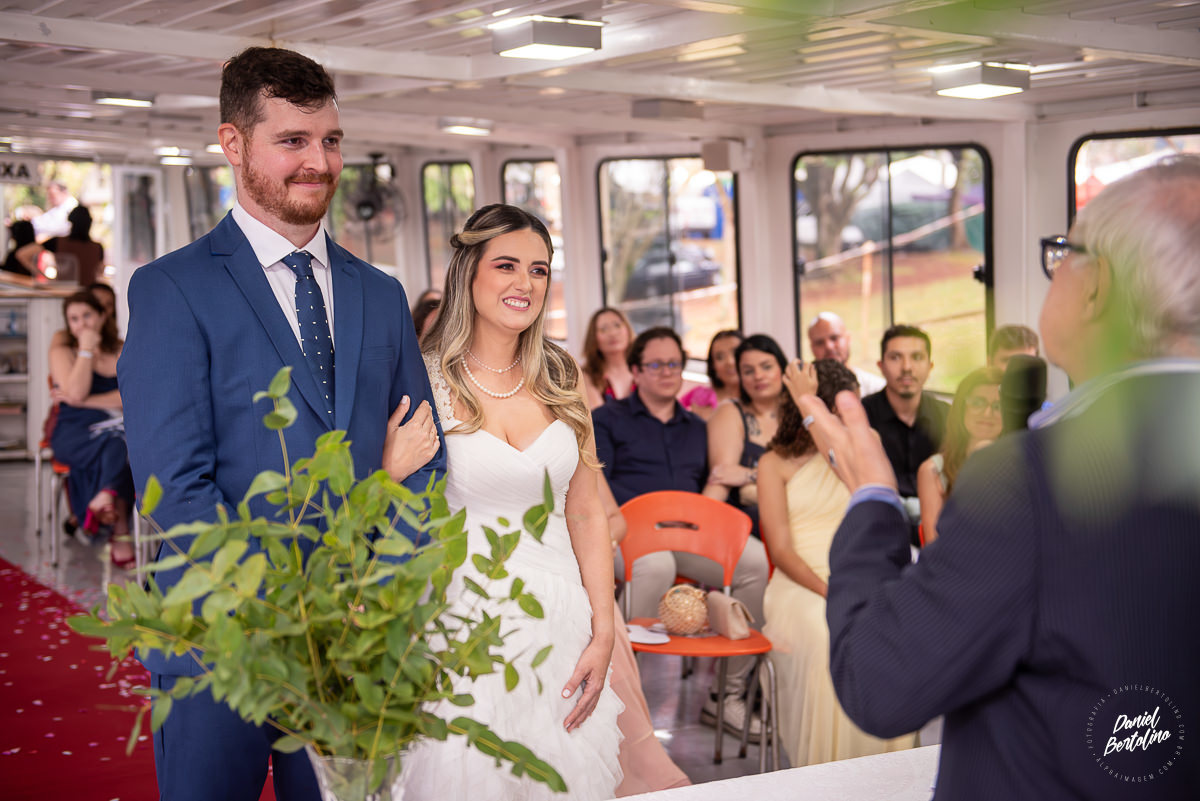 CASAMENTO BARCO XUMBURI HOTEL BARRA BONITA - GUILHERME E RAQUEL