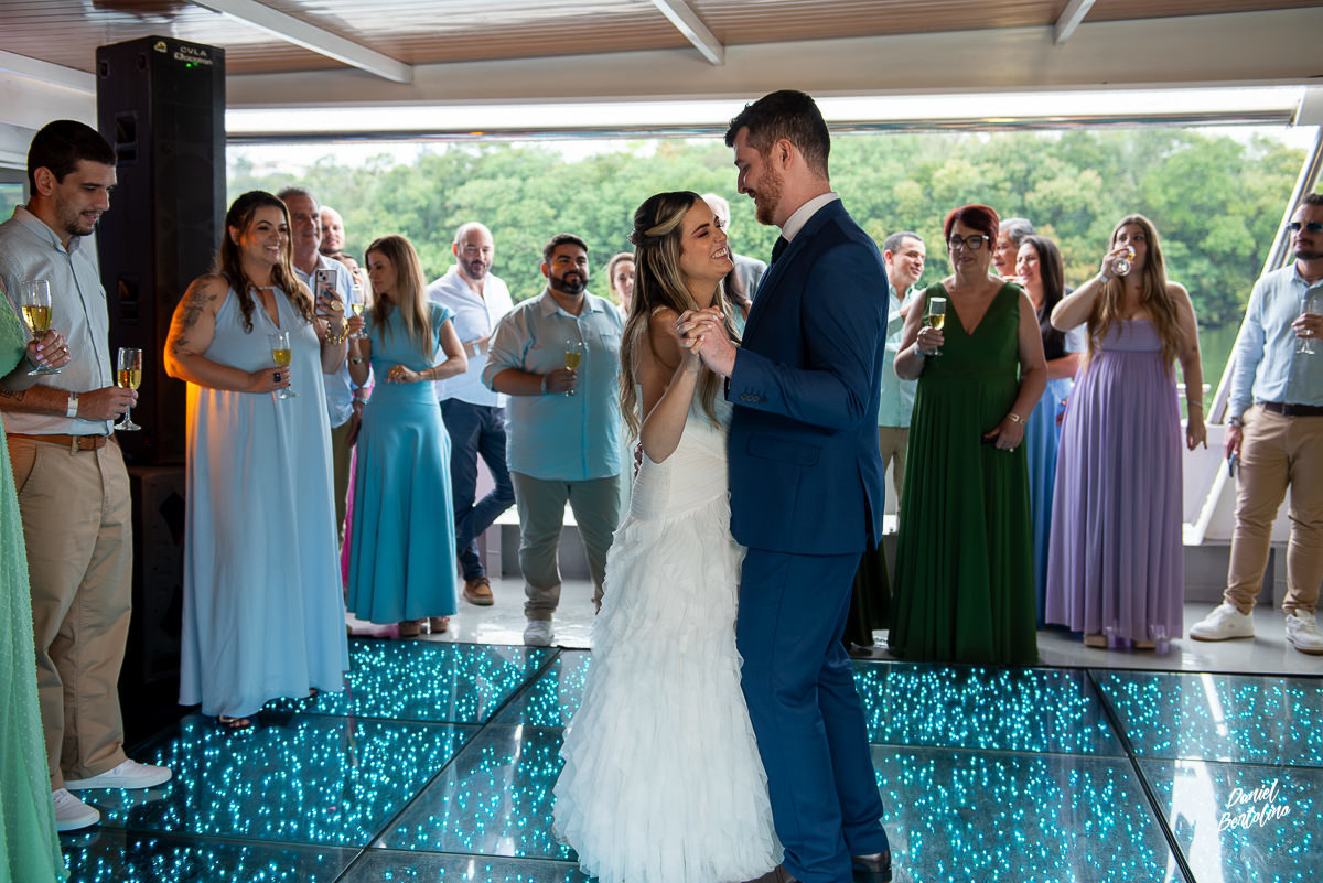 CASAMENTO BARCO XUMBURI HOTEL BARRA BONITA - GUILHERME E RAQUEL