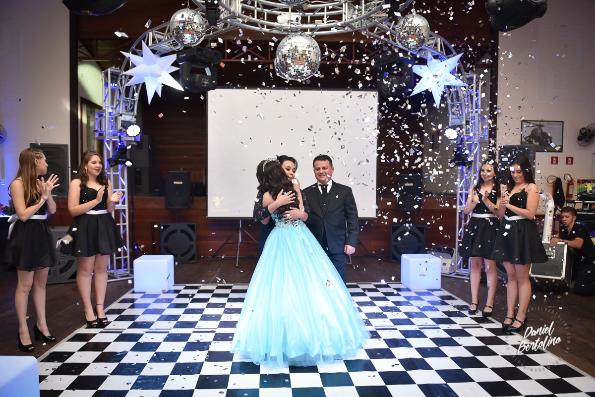 fotos-debutante-sara-honorato-barra-bonita-sp