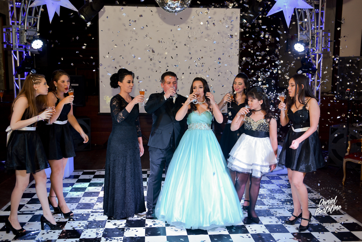 fotos-debutante-sara-honorato-barra-bonita-sp