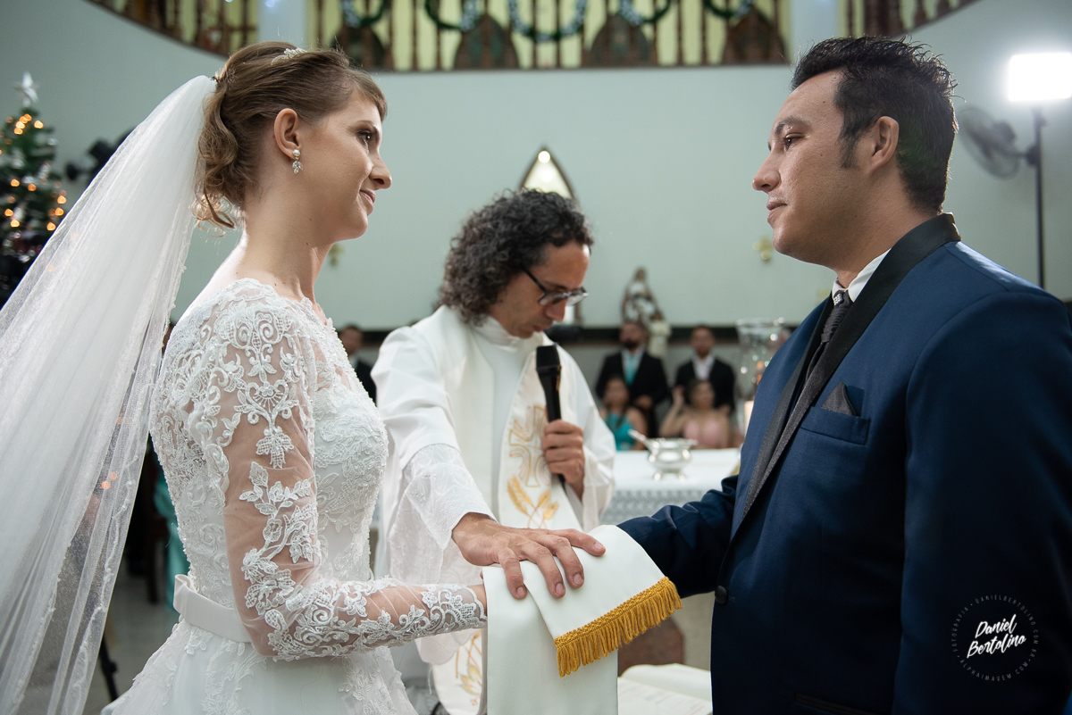 fotógrafo-barra-bonita-casamento-milena-e-maicon-igreja-matriz-de-sao-joaquim-de-igaracu-do-tiete