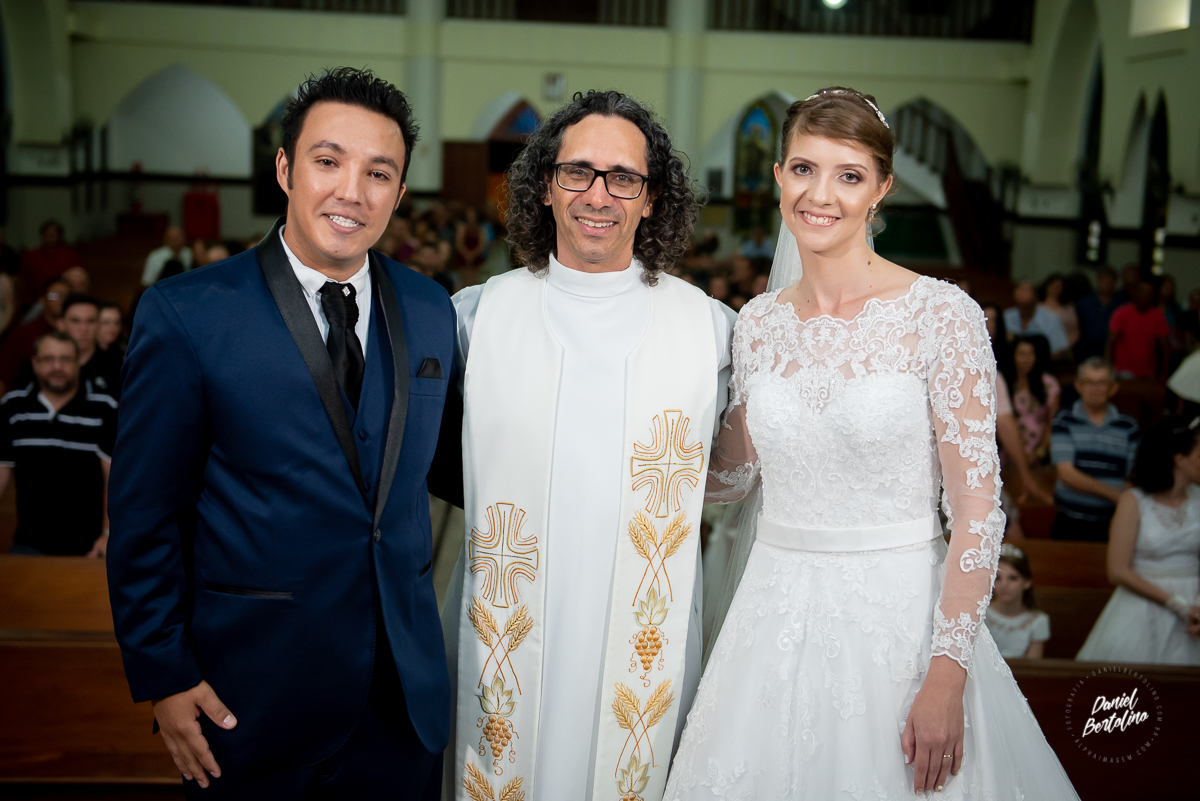 fotógrafo-barra-bonita-casamento-milena-e-maicon-igreja-matriz-de-sao-joaquim-de-igaracu-do-tiete