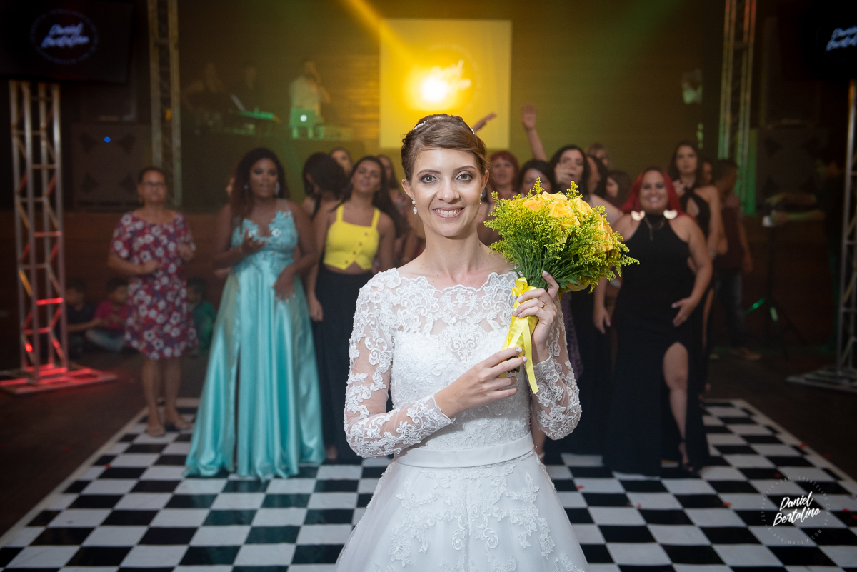 fotógrafo-barra-bonita-casamento-milena-e-maicon-igreja-matriz-de-sao-joaquim-de-igaracu-do-tiete