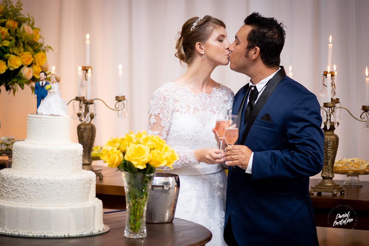 fotógrafo-barra-bonita-casamento-milena-e-maicon-igreja-matriz-de-sao-joaquim-de-igaracu-do-tiete