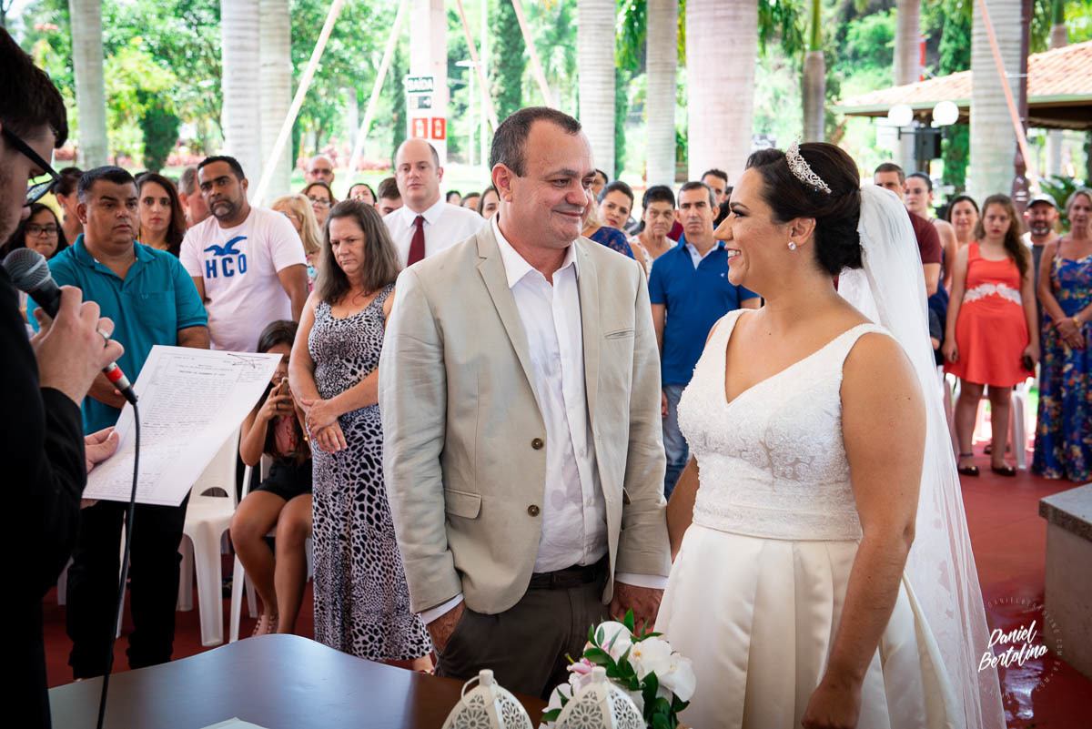 fotógrafo-barra-bonita-casamento-igaracu-do-tiete-ana-lucia-e-marcos-igaracu-park-restaurante