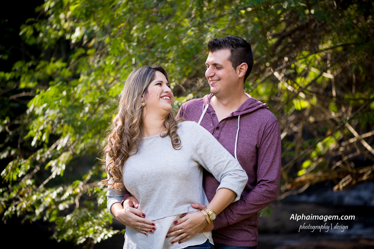 Ensaio realizado na cidade de Brotas - SP com o casal Rafael Meneghelli Júnior e Gabrieli Damada.