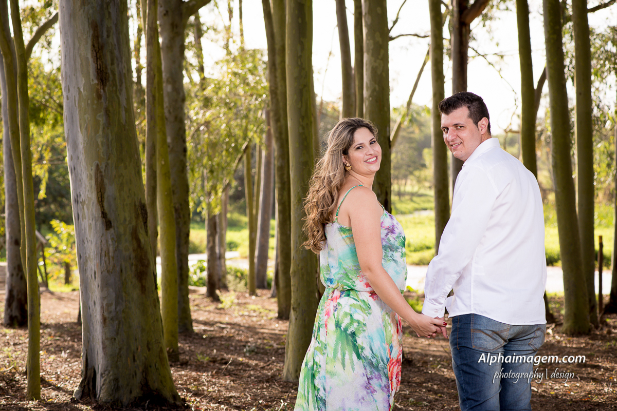 Ensaio realizado na cidade de Brotas - SP com o casal Rafael Meneghelli Júnior e Gabrieli Damada.