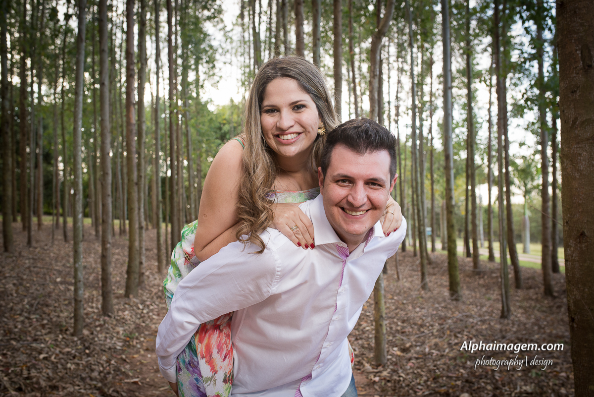 Ensaio realizado na cidade de Brotas - SP com o casal Rafael Meneghelli Júnior e Gabrieli Damada.