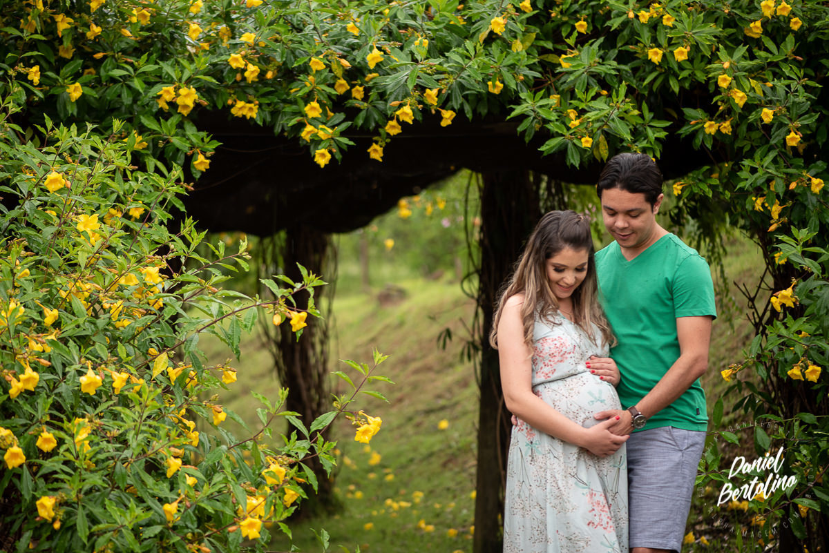 Ensaio gestante realizado no Ecoresort Recanto Alvorada na cidade de Torrinha - SP, 
Fotógrafo de casamento e eventos Daniel Bertolino de Barra Bonita - SP
