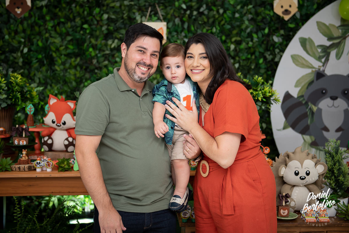 Aniversário de 1 aninho de Lucas, com a alegria dos familiares e papais a festa foi realizada no Silvia Fest em Barra Bonita.